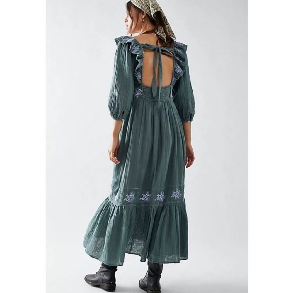 EUC Free People Embroidered Boho Dress - Picture 7 of 9